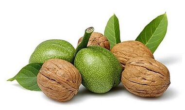 graikinis riešutas, skirtas pašalinti parazitus iš organizmo